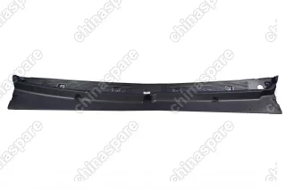 Накладка панели под стеклоочиститель (пластик) Great Wall Hover H5