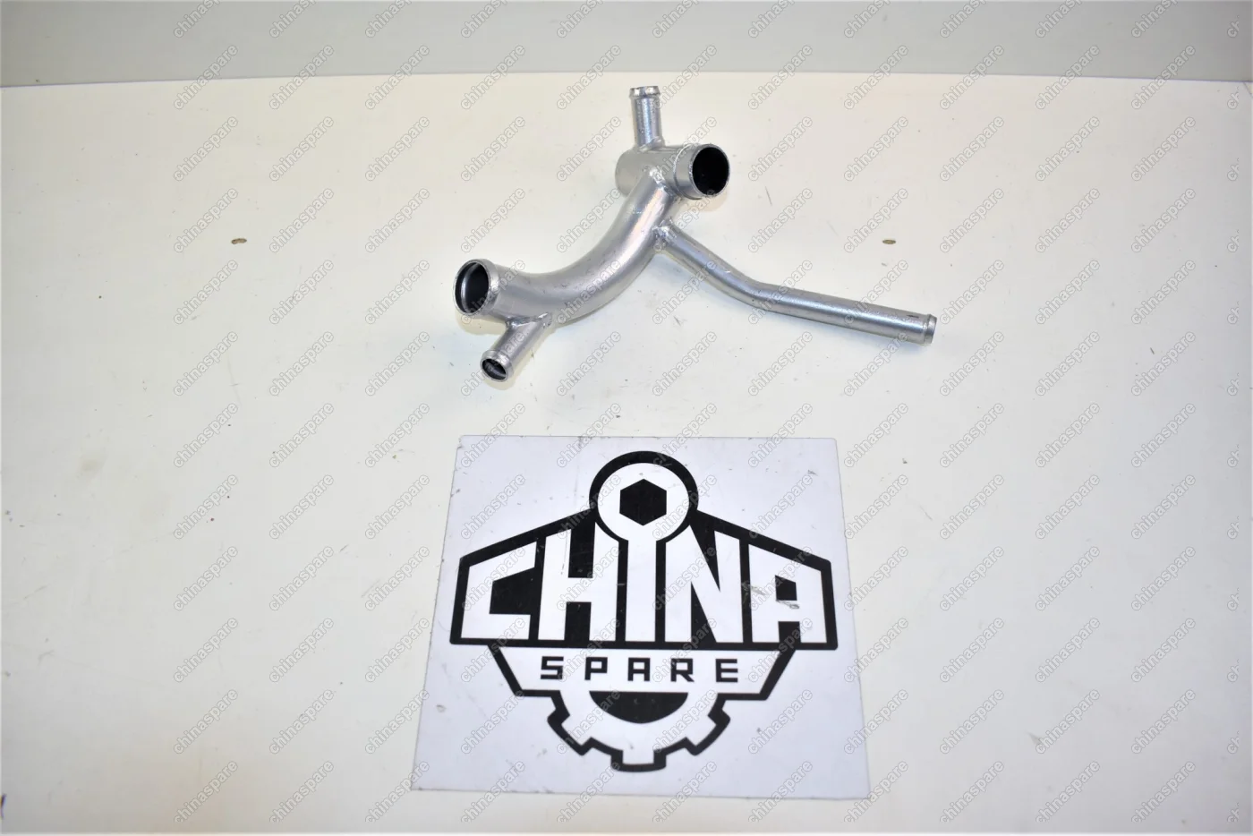 Труба водяная отводящая водяного насоса (Дизель) Great Wall Hover H5