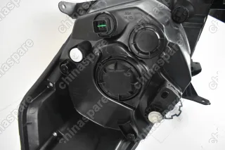 Фара передняя правая Great Wall Hover M2