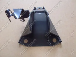 Кронштейн крепления задней балки левый Great Wall Peri