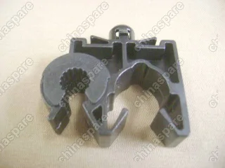 8108011M16 Brkt short double plastic pipe Great Wall Peri
