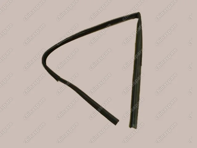Уплотнитель стекла двери передней левой верхний Great Wall Peri