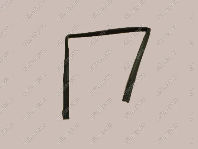 Уплотнитель стекла двери задней левой верхний Great Wall Peri