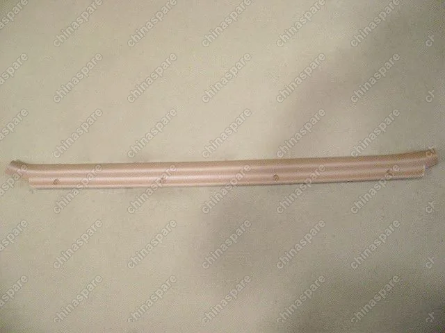 Накладка порога передняя правая (пластик) Great Wall Safe