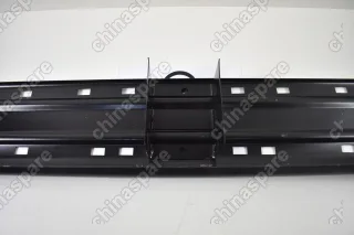8206111F00 Основание подножки Great Wall Safe