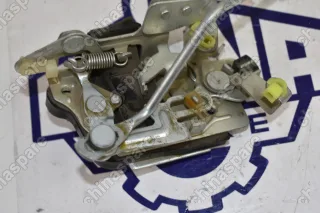 Замок двери передней правой Great Wall Safe