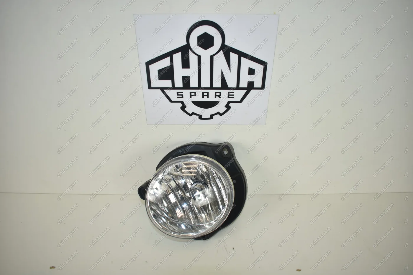 Фара противотуманная передняя левая Great Wall Safe