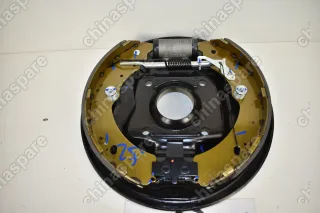 Щит заднего тормоза правый в сборе Great Wall Sailor, Sing, Wingle