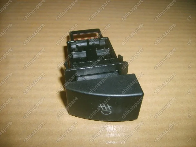 Кнопка включения передних противотуманных фар модель 2008 года Great Wall Sailor