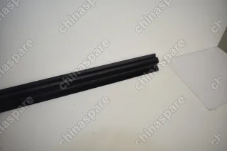 Уплотнитель стекла двери передней правой (Бархотка) Great Wall Sailor