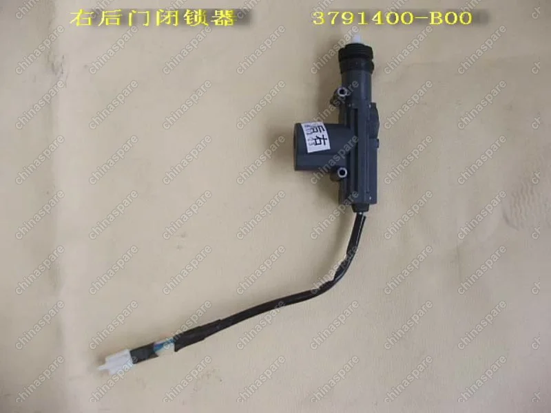 Электропривод замка двери задний правый Great Wall Sailor