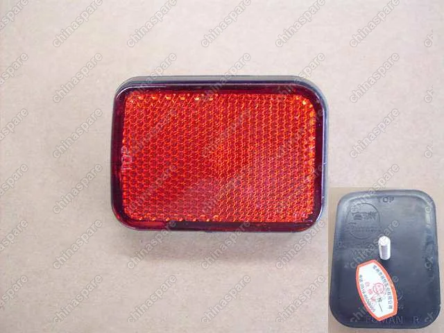4135012B00 Retroreflector rh Great Wall Sailor
