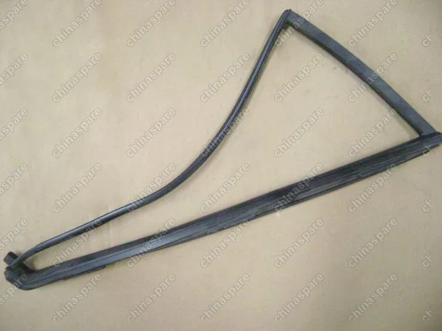 6203101A05 Triangular glass assy-rr door lh(sing b) Great Wall Sing