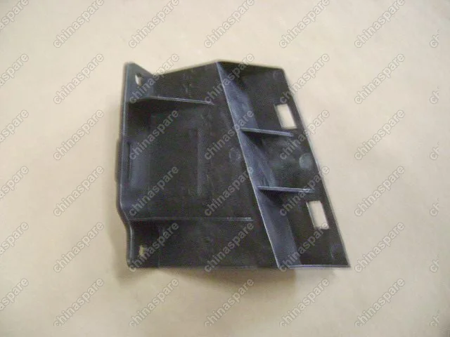 Кронштейн переднего бампера правый (пластик) Great Wall Wingle