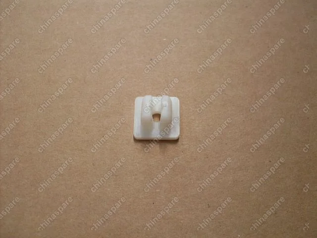 3746103P00 Clip Great Wall Wingle