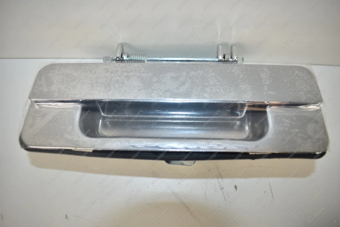 8505100P00 Ручка наружная двери задка Great Wall Wingle