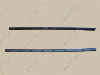 Уплотнитель стекла двери передней левой (бархотка) Great Wall Wingle