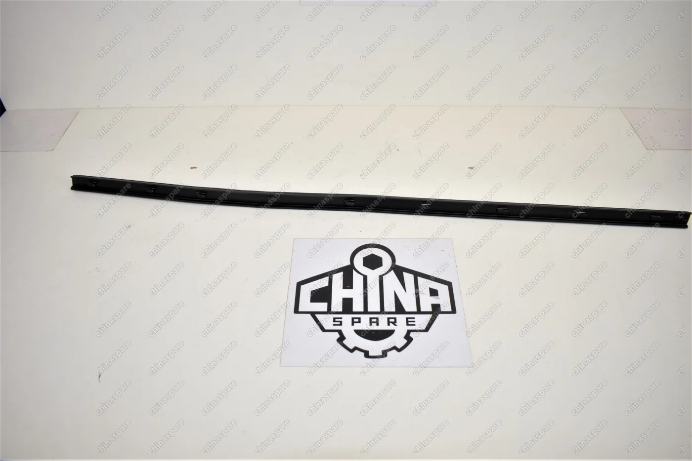 Уплотнитель стекла двери передней правой (бархотка) Great Wall Wingle