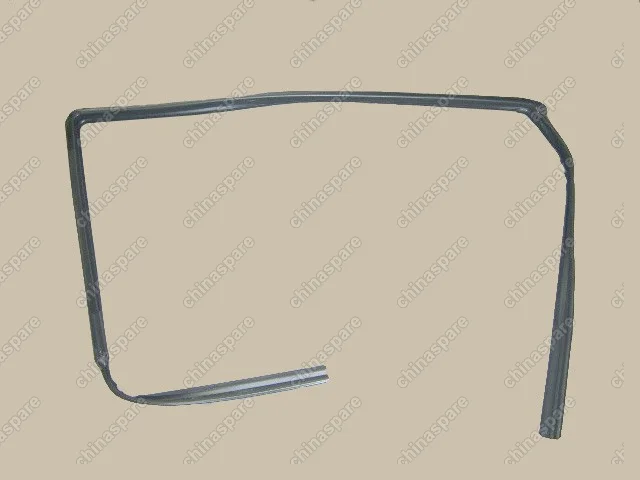 6107113P00 Уплотнитель стекла двери передний левый верхний Great Wall Wingle
