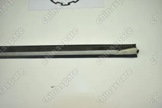 Уплотнитель стекла двери задней правой (бархотка) Great Wall Wingle