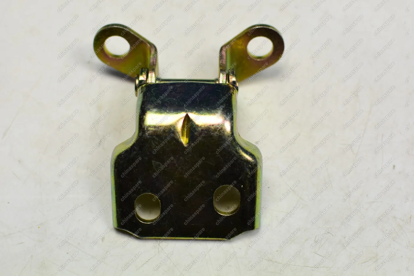Петля верхняя передней левой двери Great Wall Wingle
