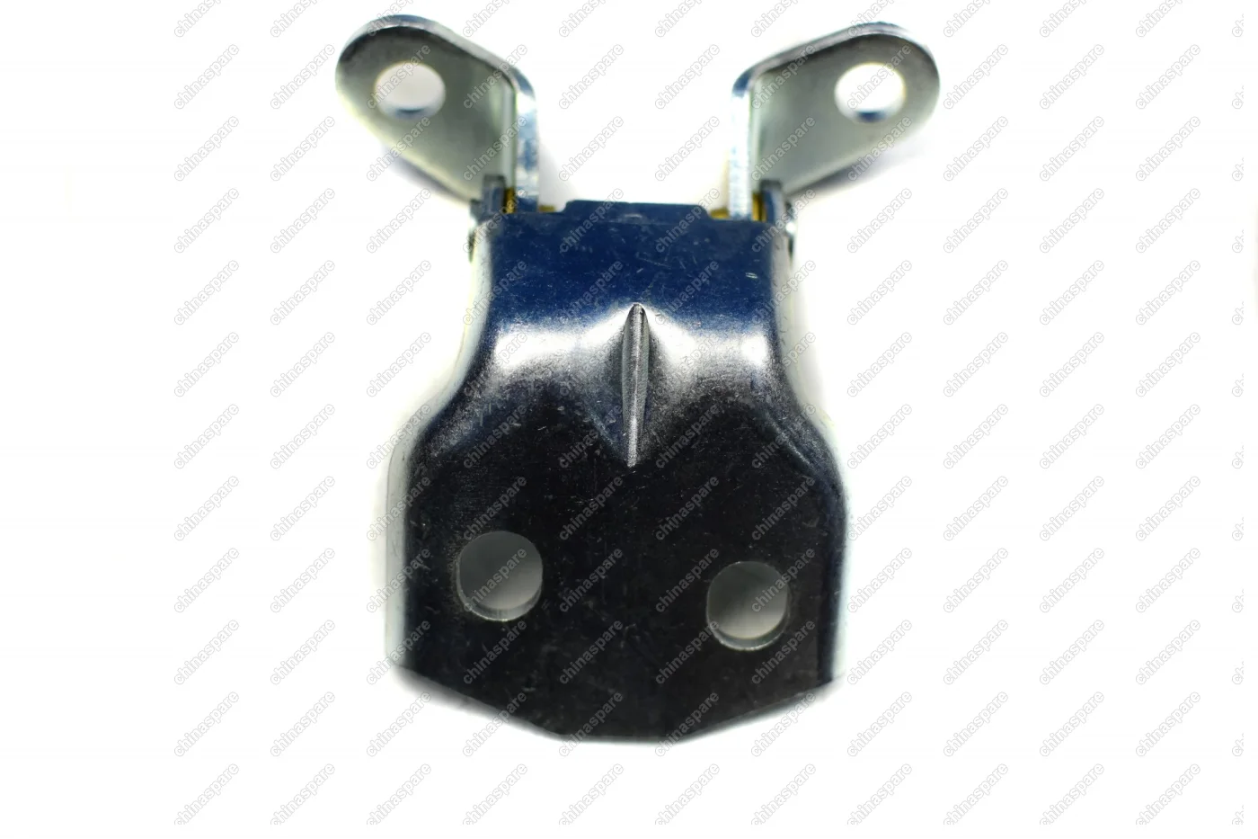 Петля нижняя передней левой двери Great Wall Wingle