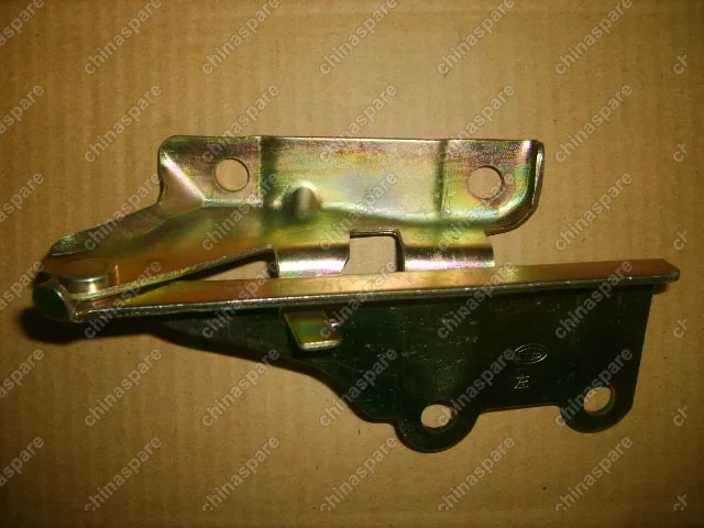 Петля капота левая Great Wall Wingle