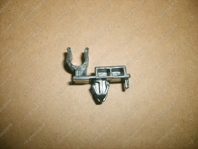 8402631P00 Держатель упора капота Great Wall Wingle