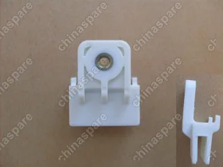 5206011P00 Ограничитель нижний ветрового стекла 5 Great Wall Wingle