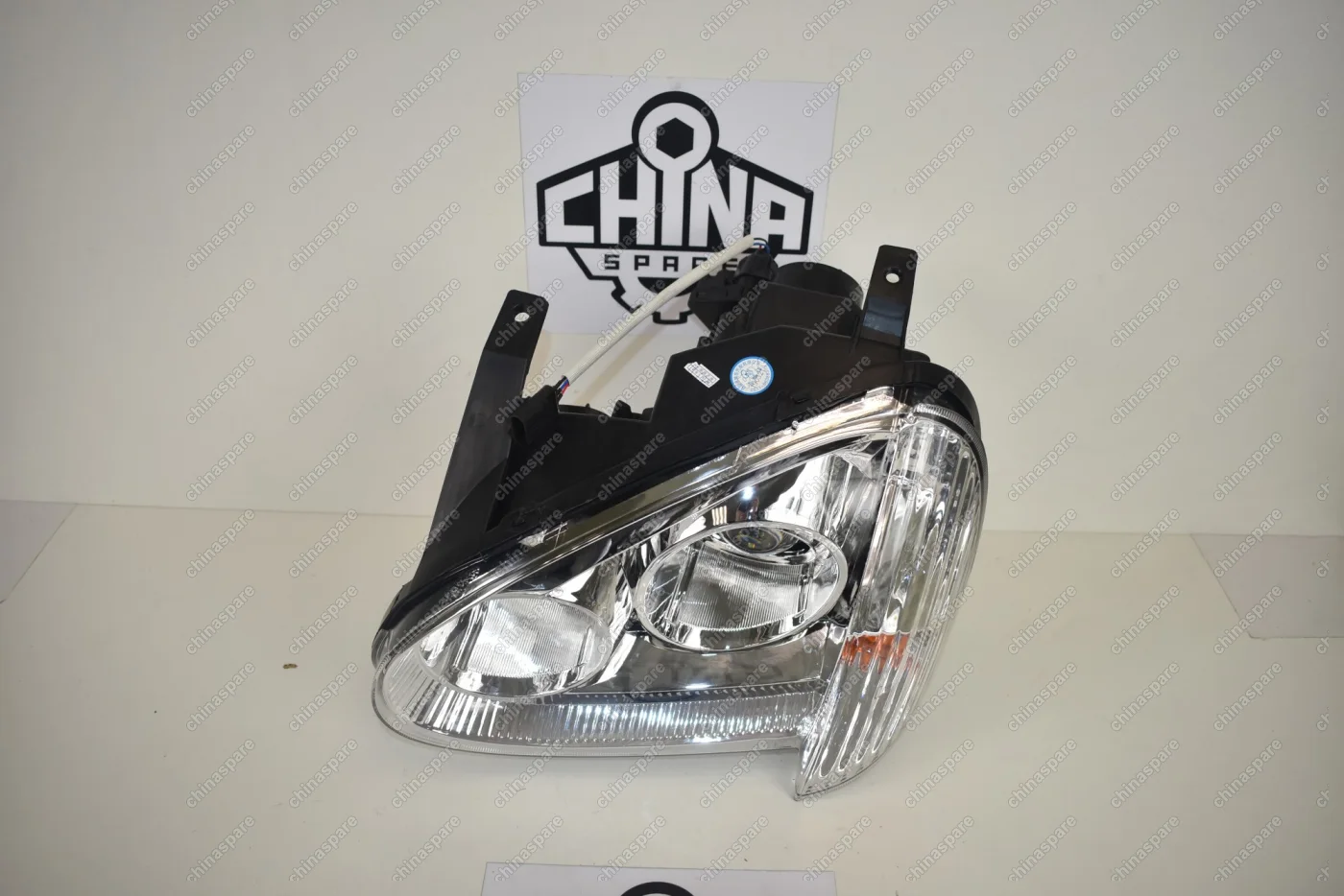 Фара головного света Левая (Без диодов) Great Wall Wingle