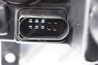 Фара головного света правая (нового образца) Great Wall Wingle