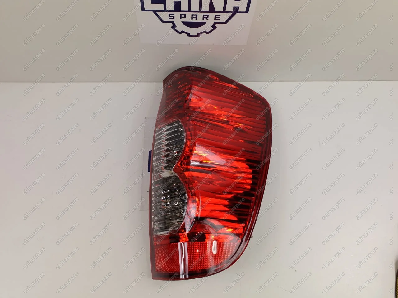 Фонарь задний на крыло правый (нового образца) Great Wall Wingle