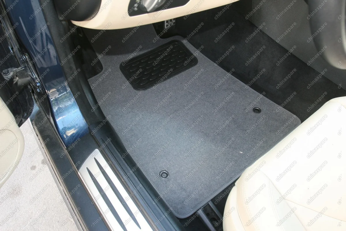 NLT341311110kh Коврики в салон MERCEDES-BENZ SLK-Class R171 АКПП 2004-2011, род., 2 шт. (текстиль)