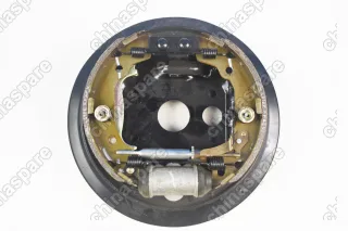 Щит заднего тормоза в сборе (MANDO) Правый Hafei Brio