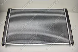 Радиатор охлаждения двигателя Hafei Brio