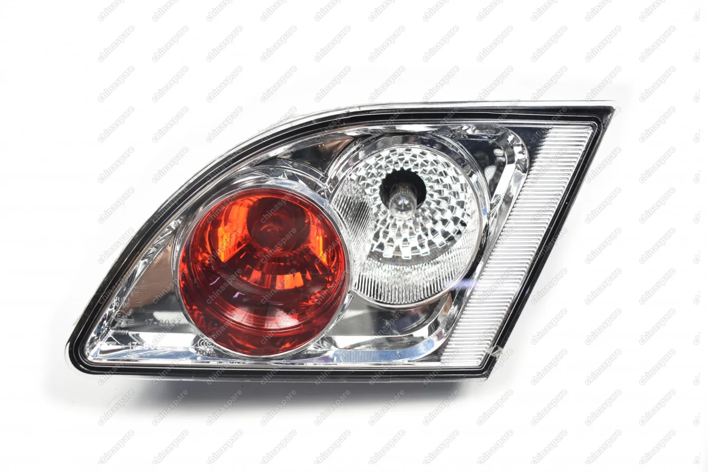 Фонарь крышки багажника правый Haima 3 Sedan