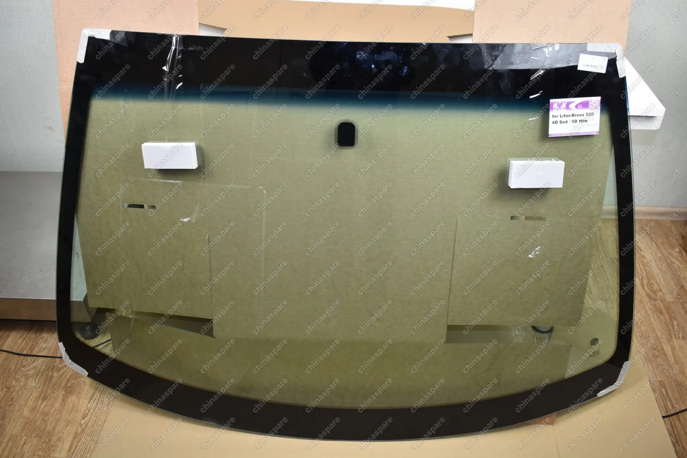 Стекло лобовое Lifan Breez