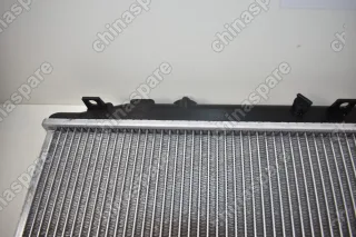 Радиатор охлаждения (с горловиной) Lifan Breez