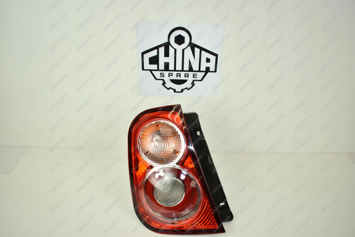 Фонарь задний левый Lifan Smily