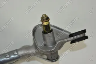 Трапеция стеклоочистителя в сборе с мотором Lifan Solano