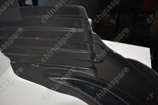 Локер передний правый Lifan Solano