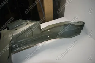 Панель радиатора нижняя Lifan X60