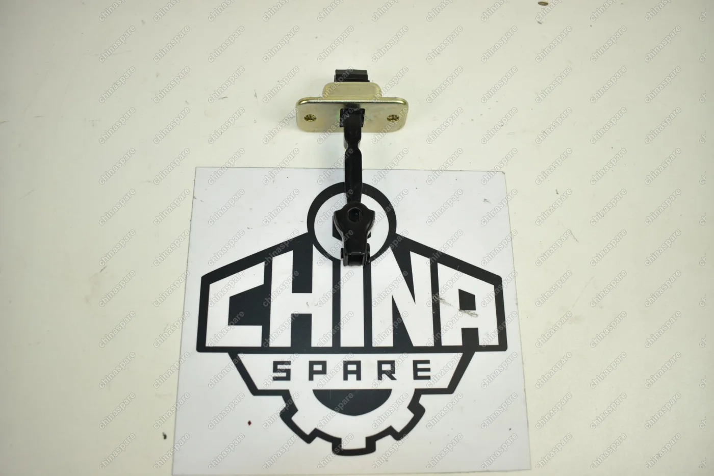 Ограничитель открывания двери задней Lifan X60