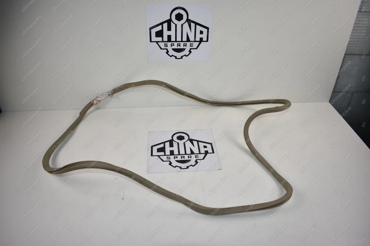 Уплотнитель люка Lifan X60