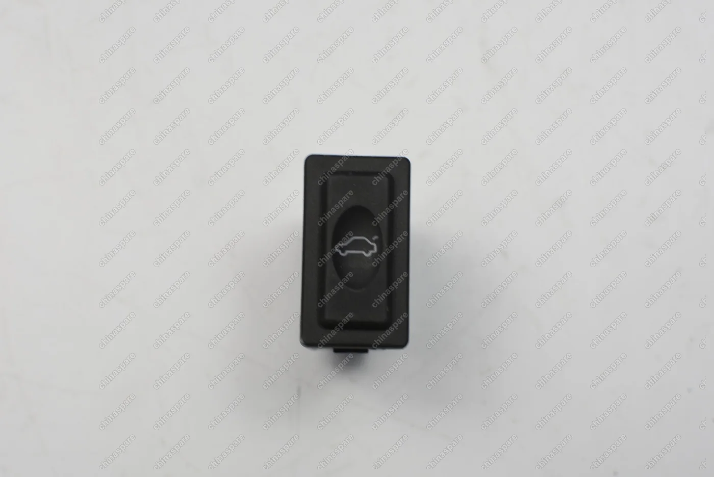 Кнопка открывания двери задка Lifan X60