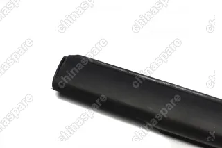 Уплотнитель двери задней правой ZX Landmark