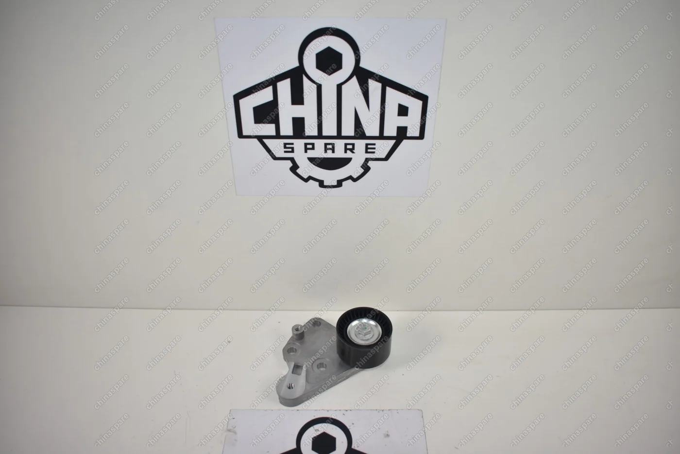 Кронштейн крепления ролика ремня ГРМ №1 в сборе (4G63T) Great Wall Hover H3