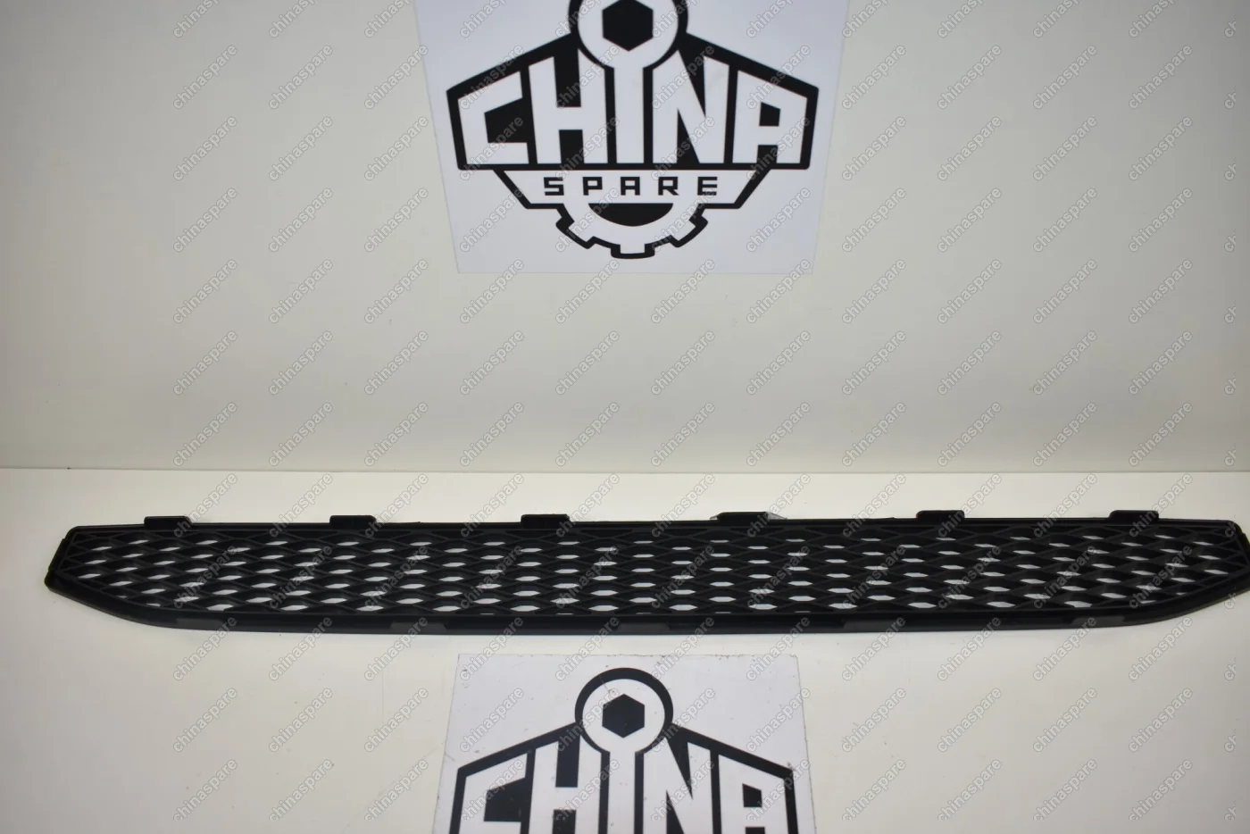 Решётка Переднего Бампера Нижняя Haval H2