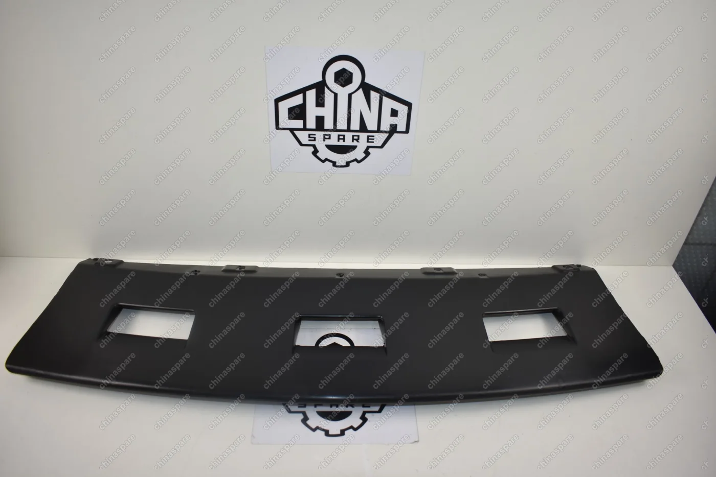 Накладка переднего бампера Haval H6