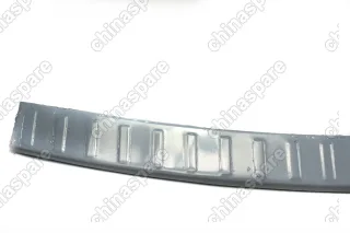 Накладка бампера заднего верхняя Haval H6